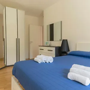 Smart Ingresso Privato, Wifi, Parcheggio & Self Check-in Appartamento